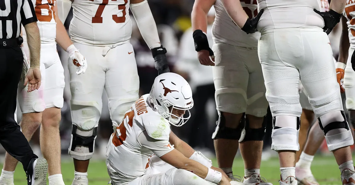 Featured image for Texas QB Arch Manning suffers concussion in Mississippi State game