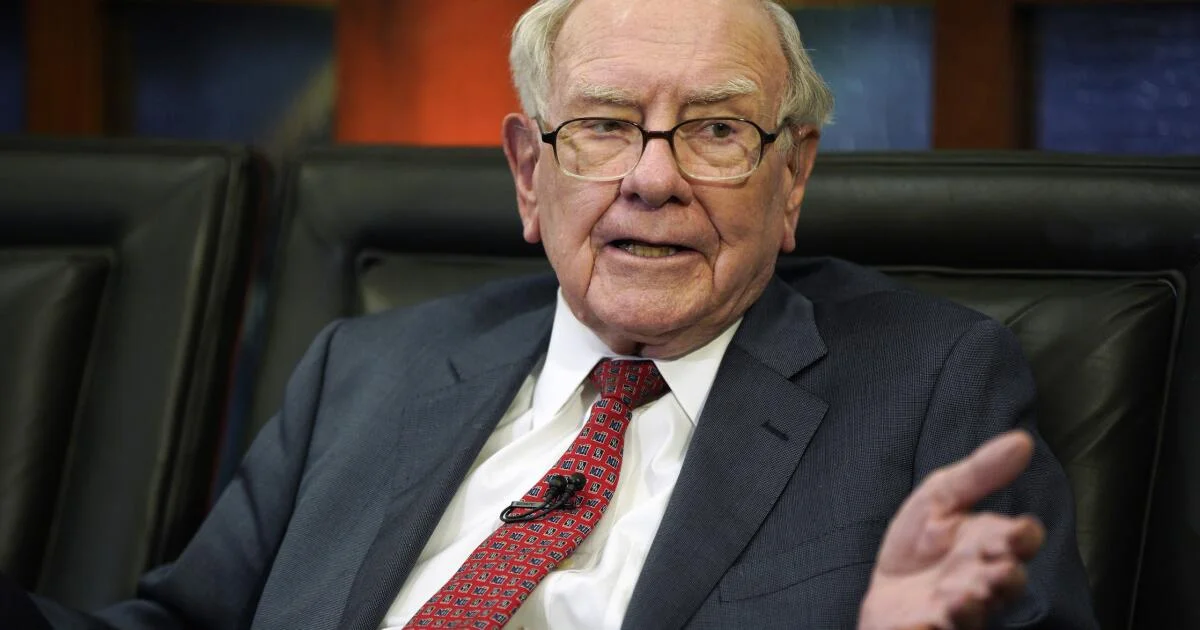 Warren Buffett's Retirement Marks the End of an Era in Investing