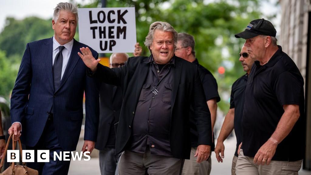 Featured image for Steve Bannon Pleads with Supreme Court to Delay Prison Sentence