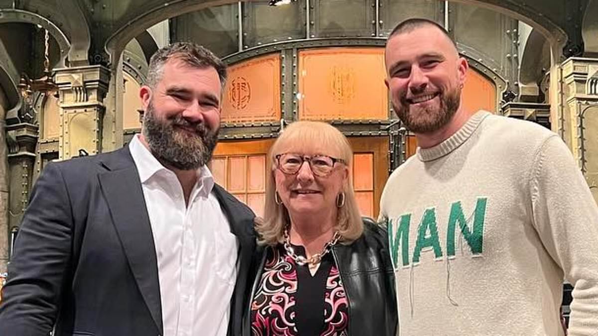 "Christmas Plans: Donna Kelce's Festive Time in Philadelphia with Jason and Family"