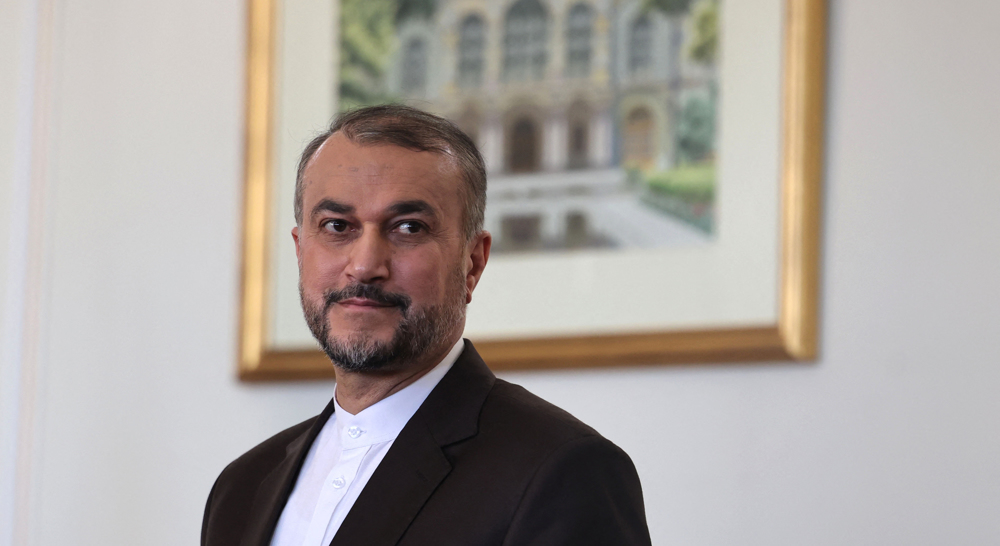 Iranian Foreign Minister Pushes for Strategic Cooperation Among Gulf States