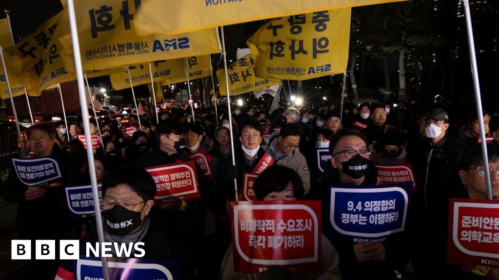 South Korean Doctors Protest Government Plans for More Physicians
