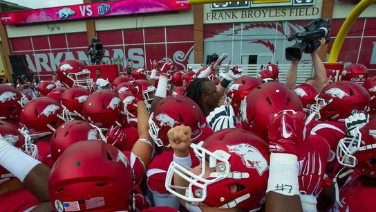 Featured image for Bobby Petrino restructures Arkansas Football defensive staff