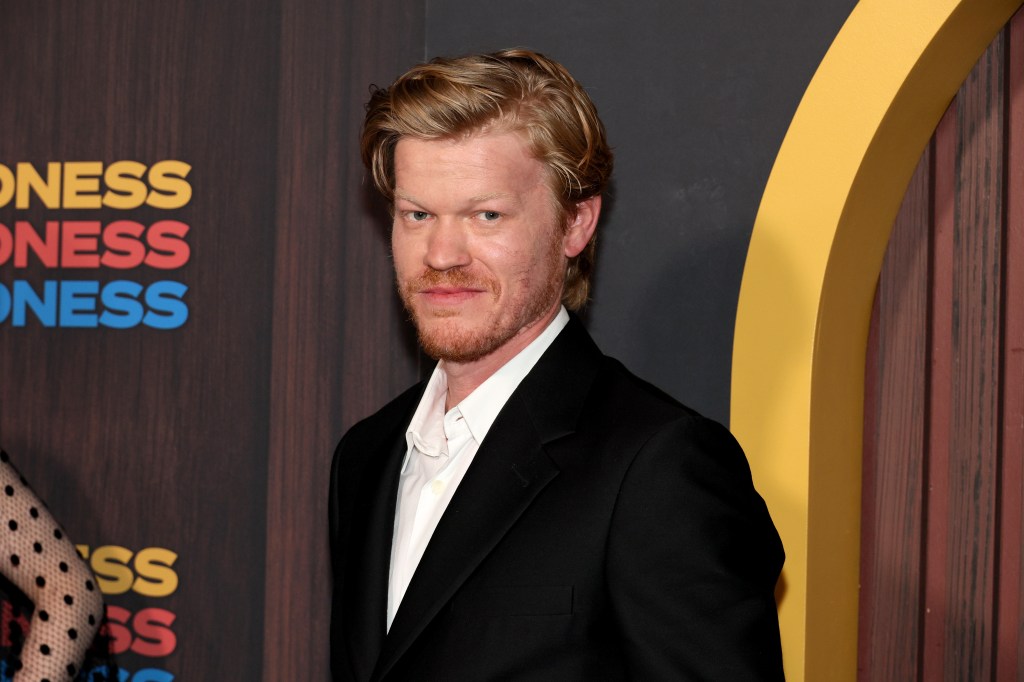 Featured image for Jesse Plemons Discusses Dramatic Weight Loss and Intense Scenes in 'Kinds of Kindness'