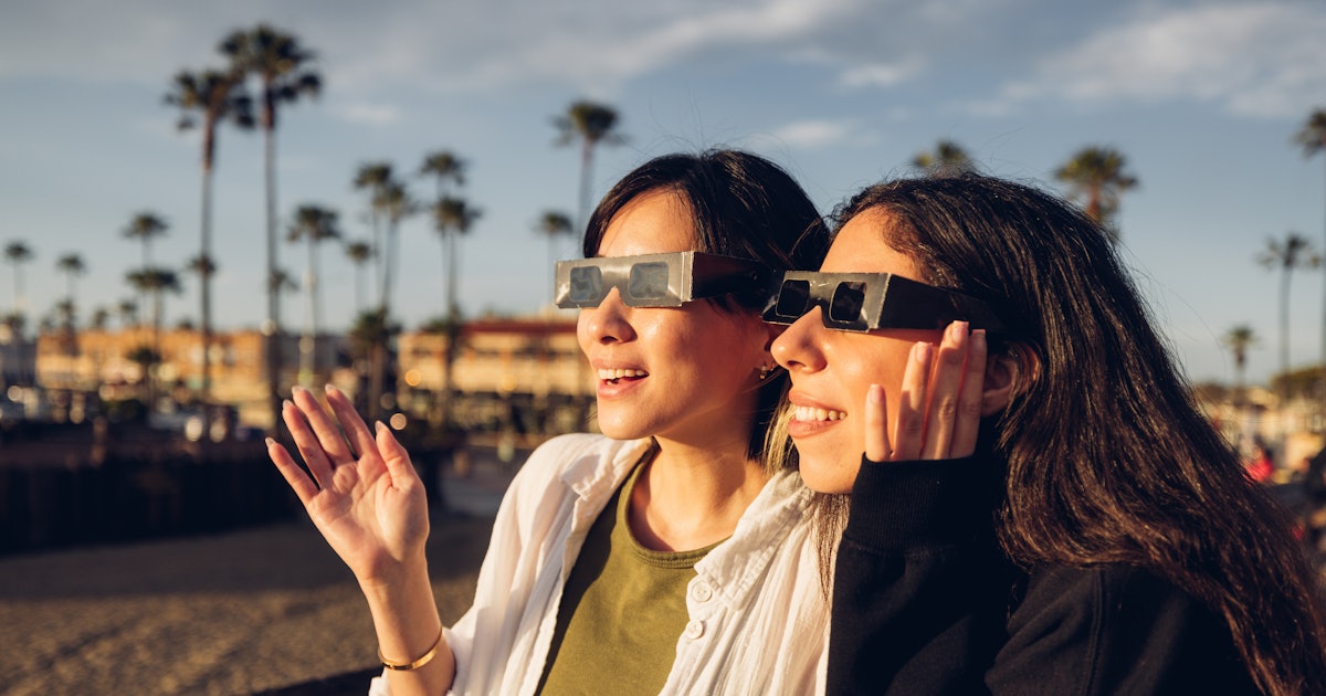 Featured image for "Maximizing Your Experience: Tips for Watching the 2024 Solar Eclipse"