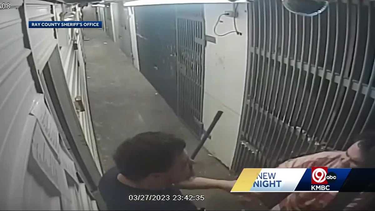 Featured image for Escaped Ray County Inmate Captured in Tulsa by U.S. Marshals.