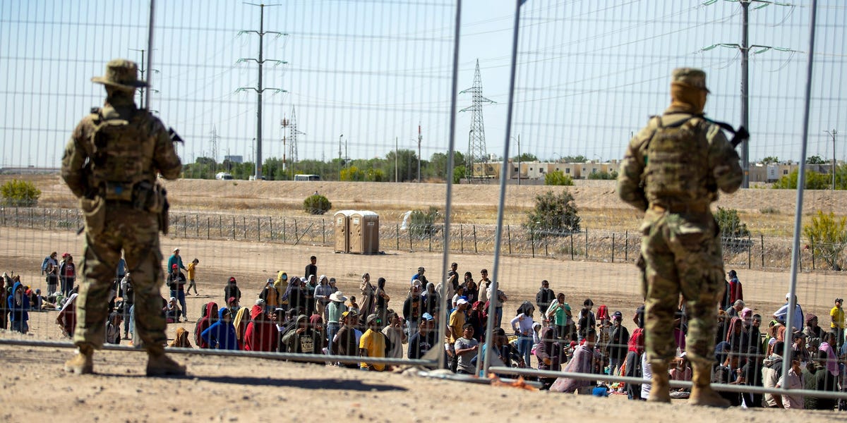 Featured image for "Texas Border Convoy 'God's Army' Raises $138K to Stop Migrants and Send Message to Leaders"