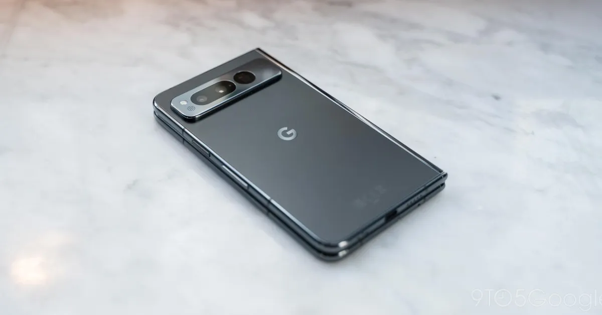 Featured image for Google Pixel Fold: Download Official Factory Images and Wallpapers