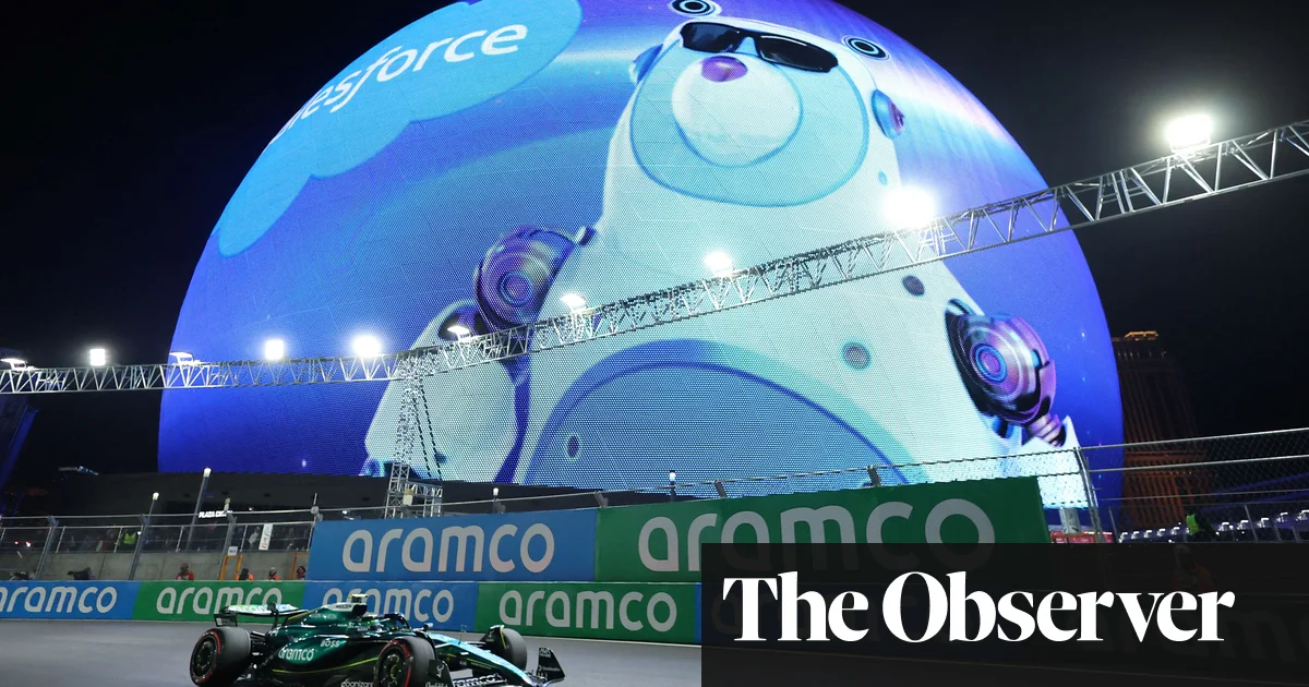 Featured image for Las Vegas GP: Verstappen's Title Quest Amid High-Stakes Drama