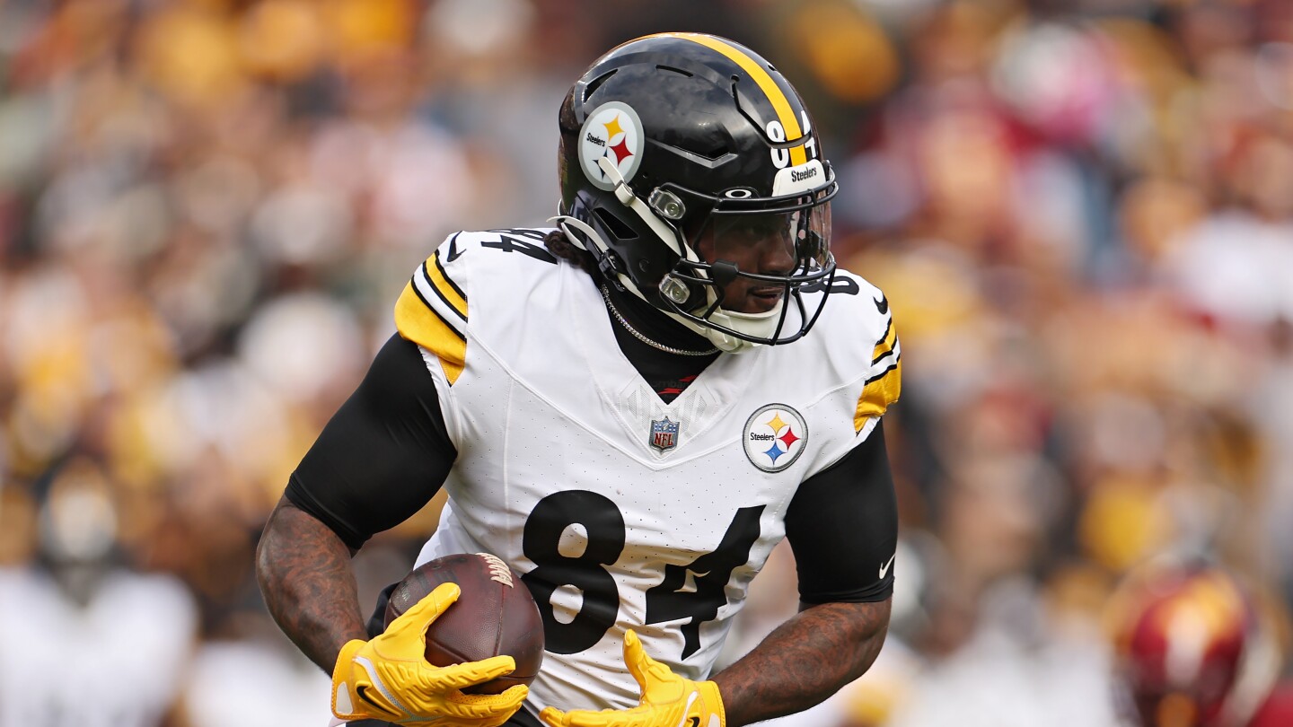 Featured image for Cordarrelle Patterson Announces His Release from Steelers in Sassy Social Media Post