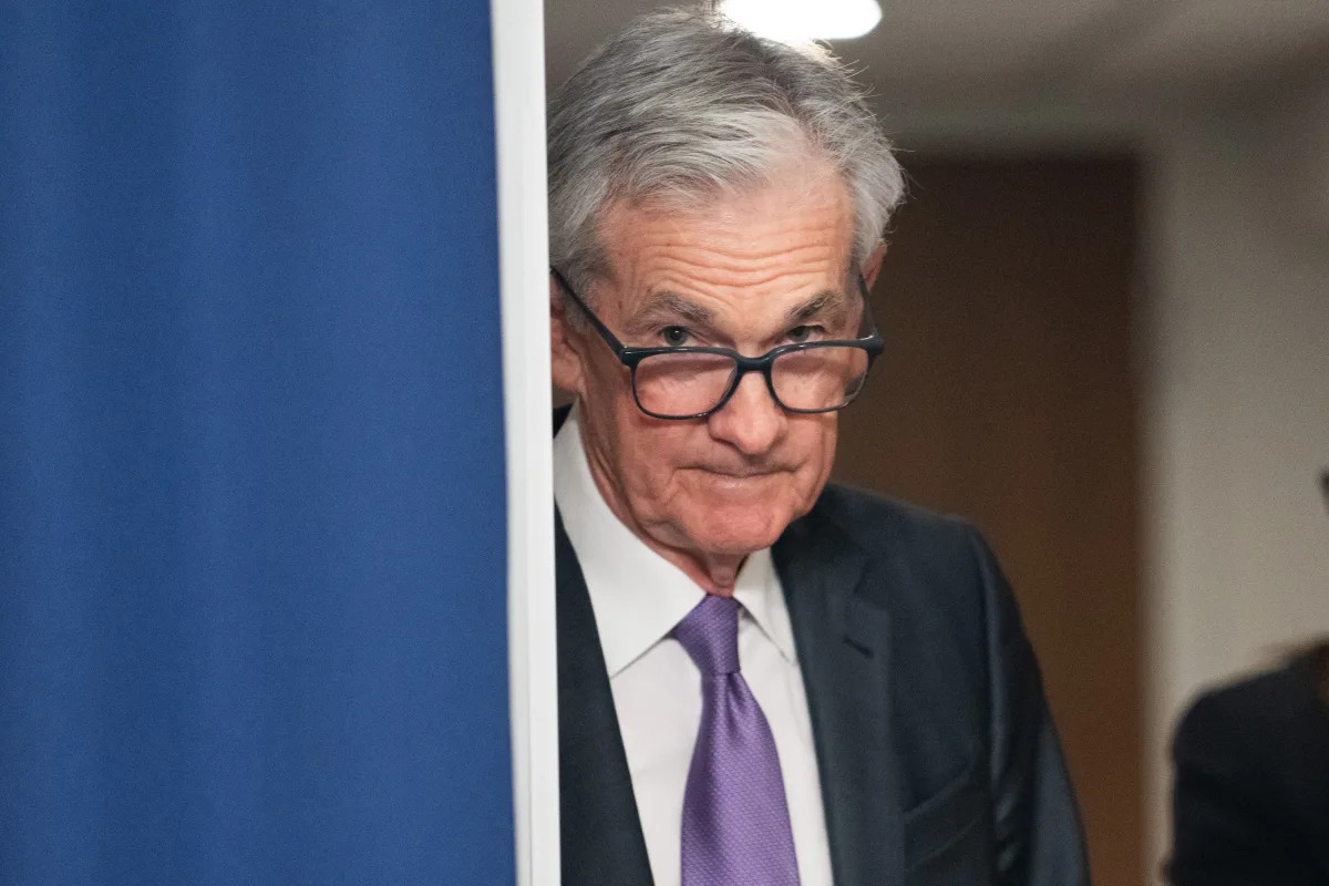 Featured image for "Anticipating the Fed's Imminent Rate Cut Deadline and Its Impact on the Stock Market"