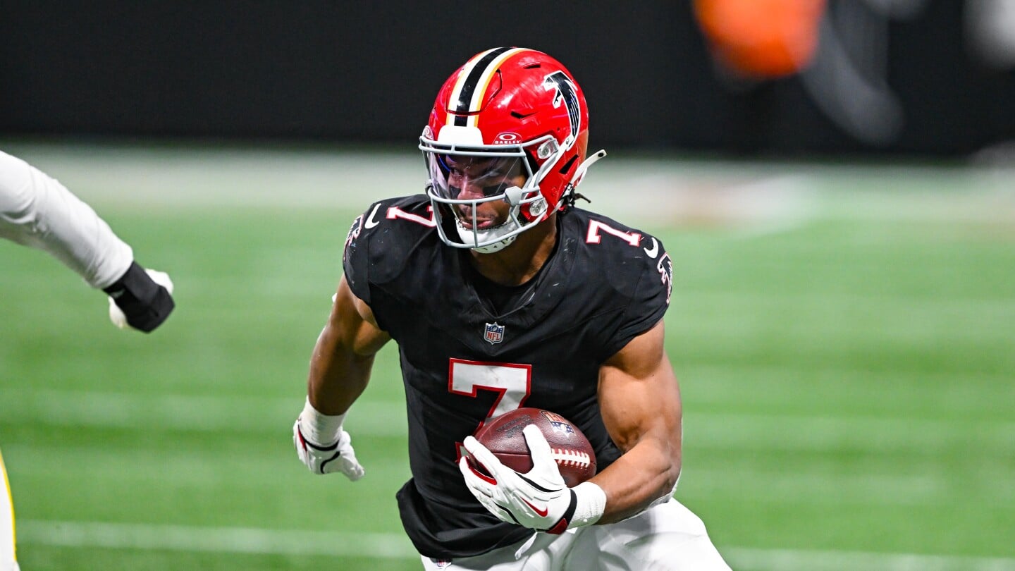 Featured image for Bijan Robinson Shines in Falcons' Upset Victory Over Rams