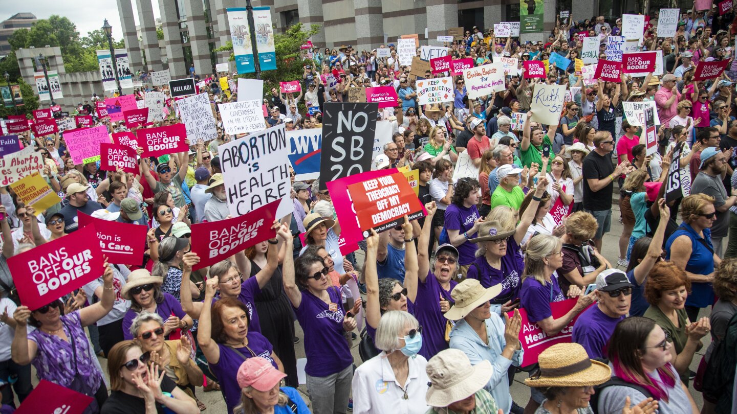 North Carolina's Revised Abortion Law Takes Effect with Some Provisions Blocked