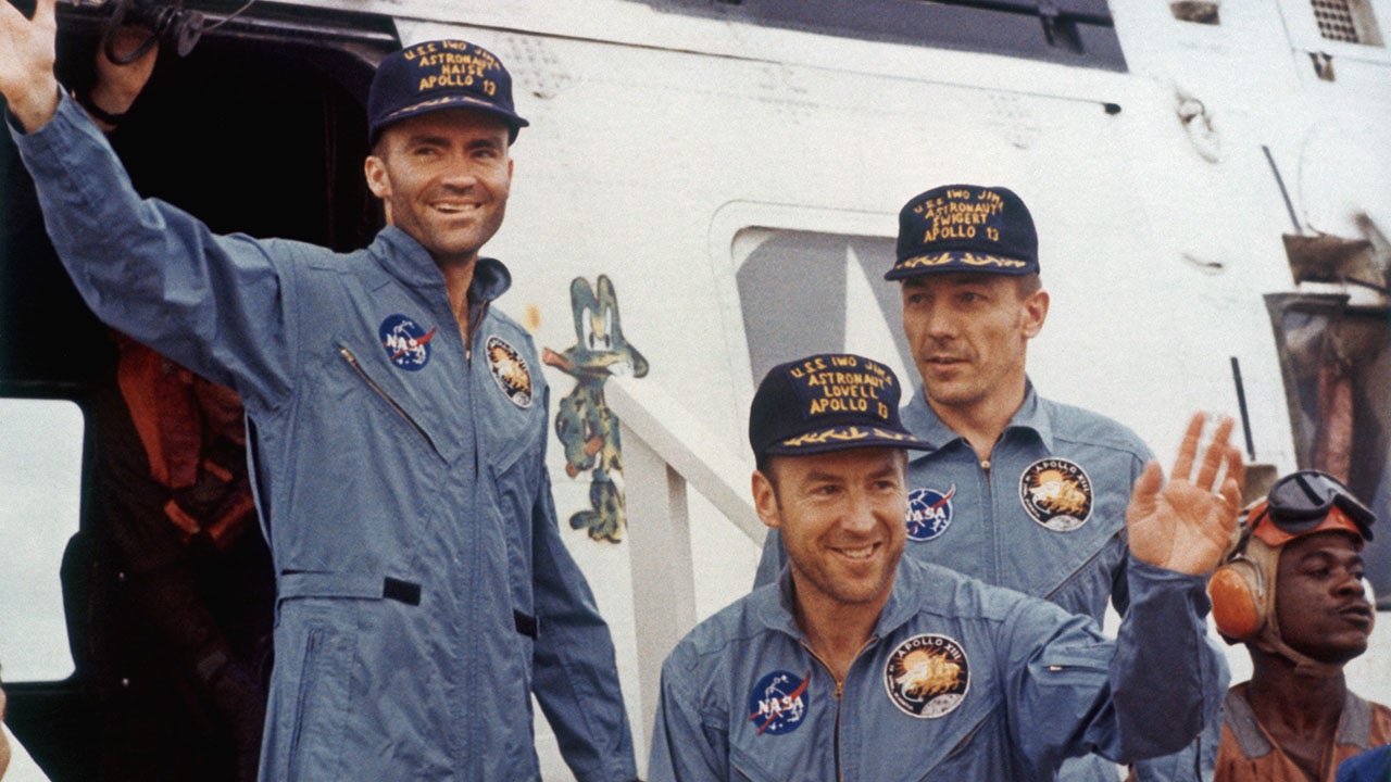 "Miraculous Return: Apollo 13 Astronauts Defy Odds After Space Explosion"