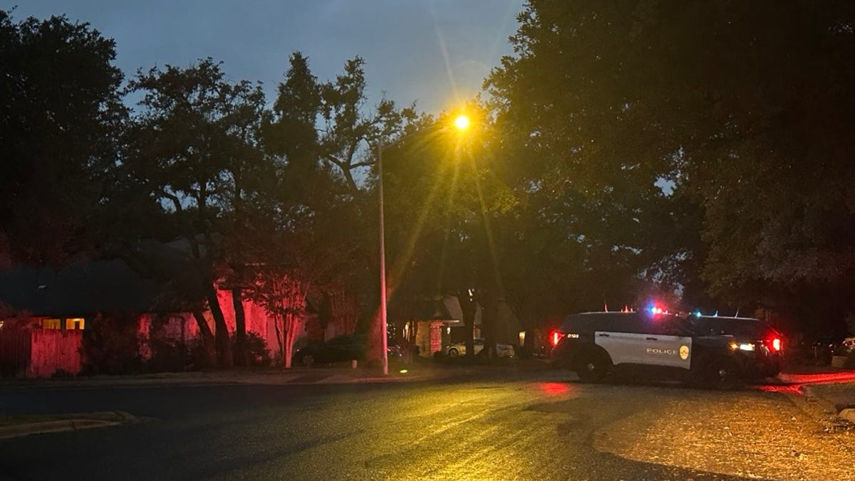 Featured image for Multiple Officers Shot and Killed in Austin Shootings