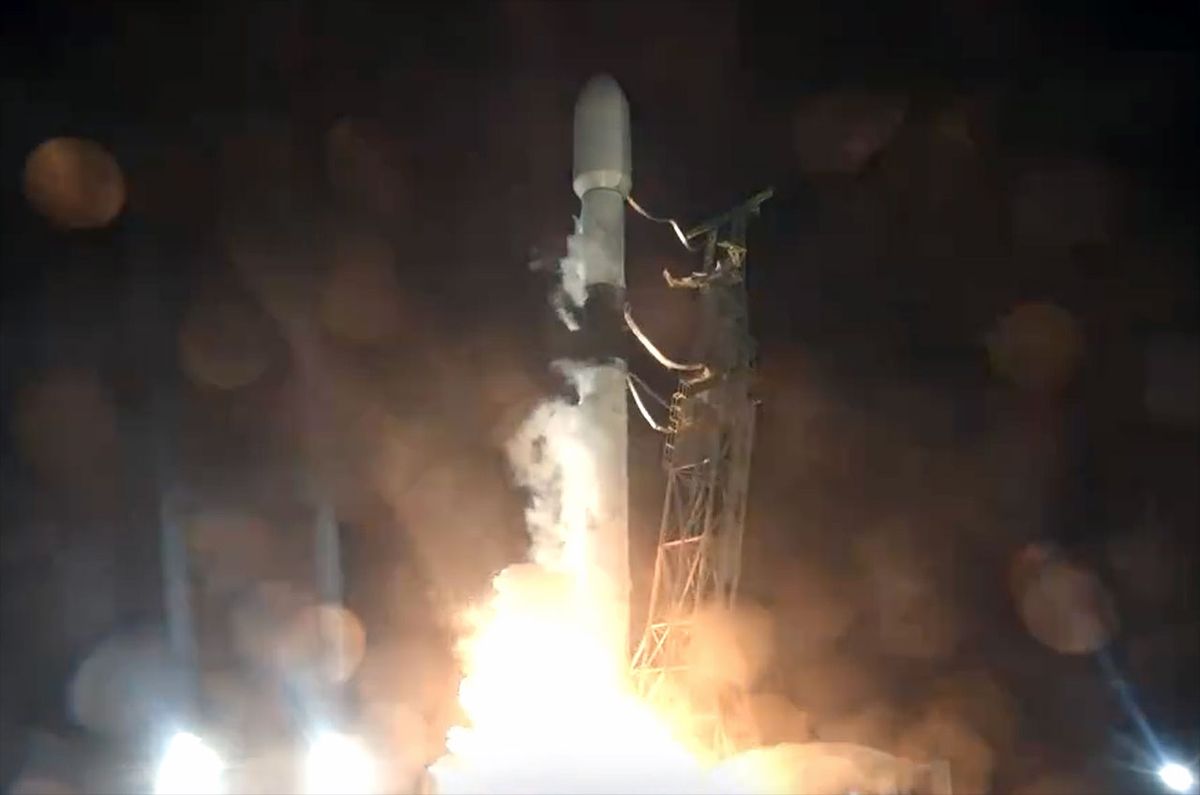 "SpaceX Successfully Launches 23 Starlink Satellites from Multiple U.S. Locations in Record Time"