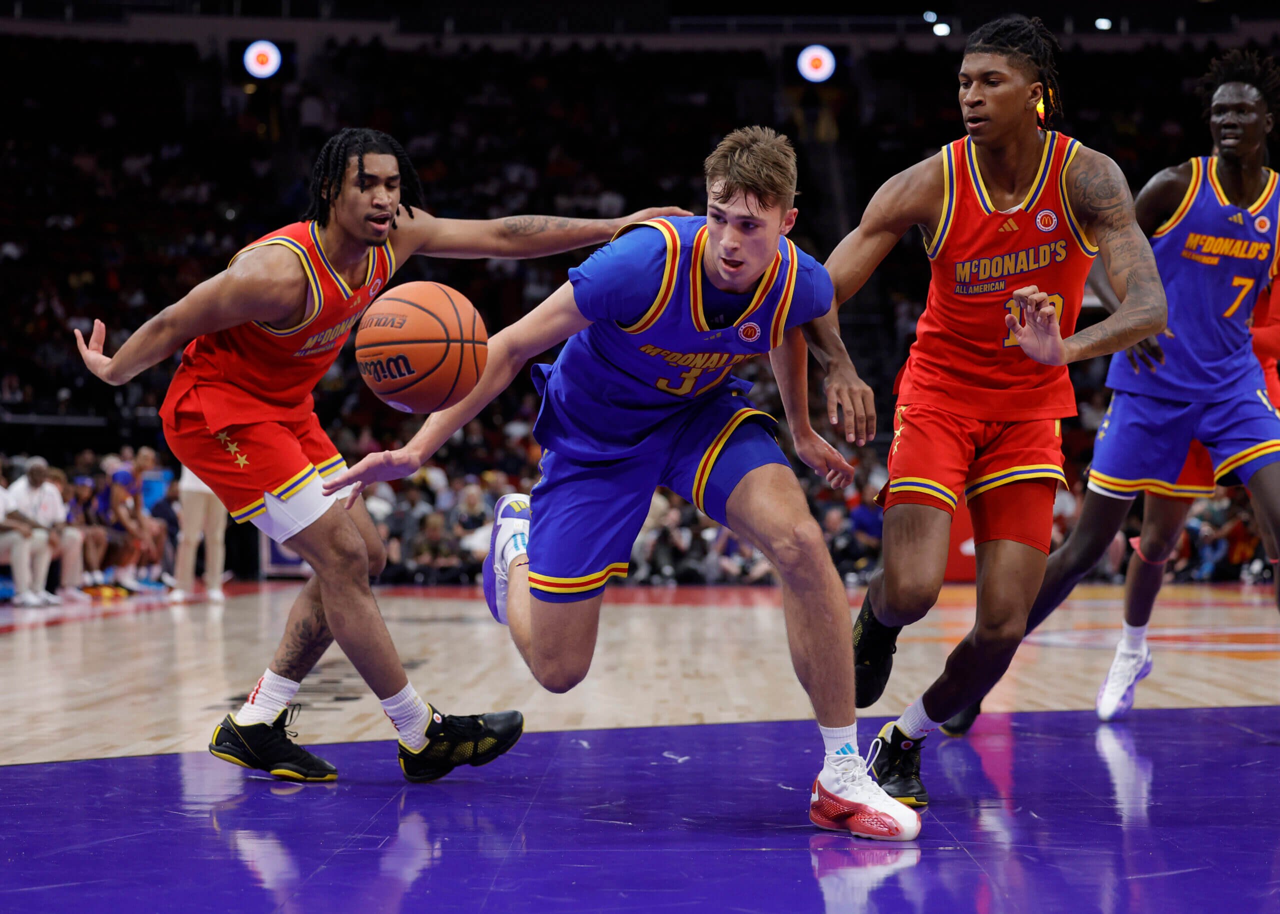 Featured image for "Standout Performances at McDonald's All-American Game Showcasing Future Basketball Stars"