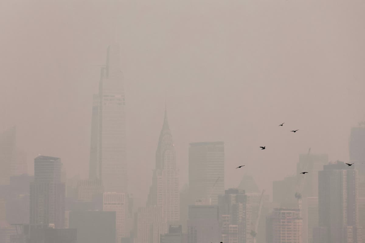 NYC Air Quality Alert: Record High Pollution Levels and Health Concerns.