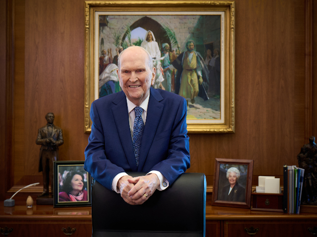 Featured image for Tributes Pour in for LDS Leader and Medical Pioneer Russell M. Nelson