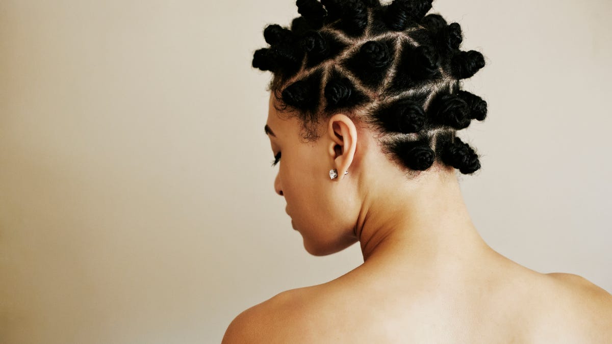 "Black Police Officer Fights Hair Discrimination in Landmark Lawsuit"