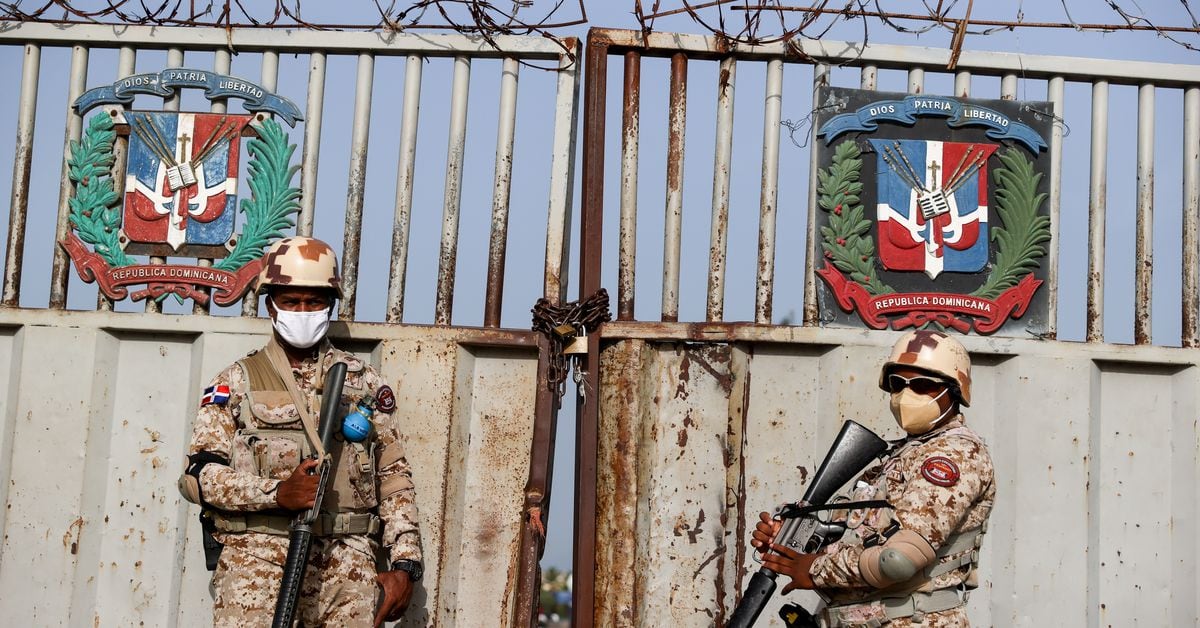 Dominican Republic Implements Border Closure with Haiti Amidst Water Dispute