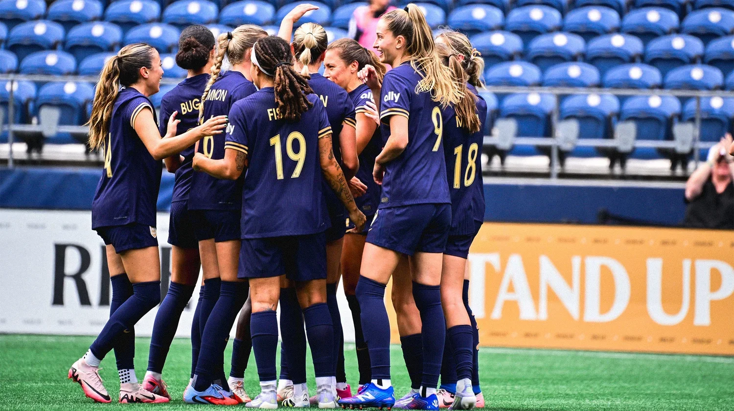 Reign FC Secures 2-1 Victory Over Urawa Red Diamonds