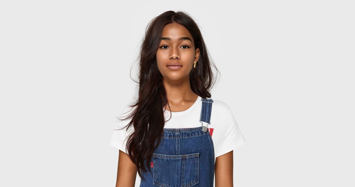 Featured image for Levi's AI model diversity plan sparks controversy.