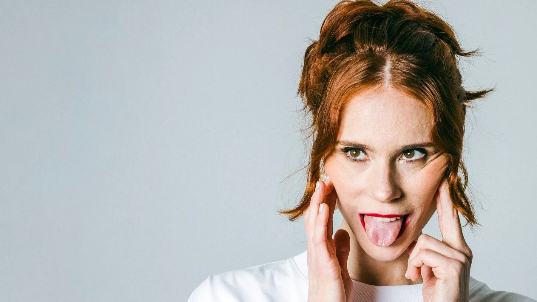 Featured image for Kate Nash Joins OnlyFans to Fund Tour with 'Butts for Buses' Campaign