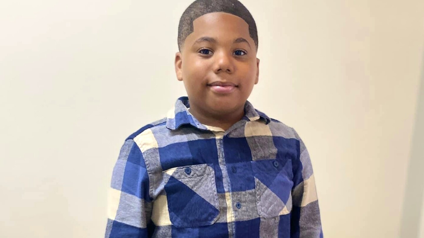No Charges for Mississippi Officer Who Shot 11-Year-Old Boy