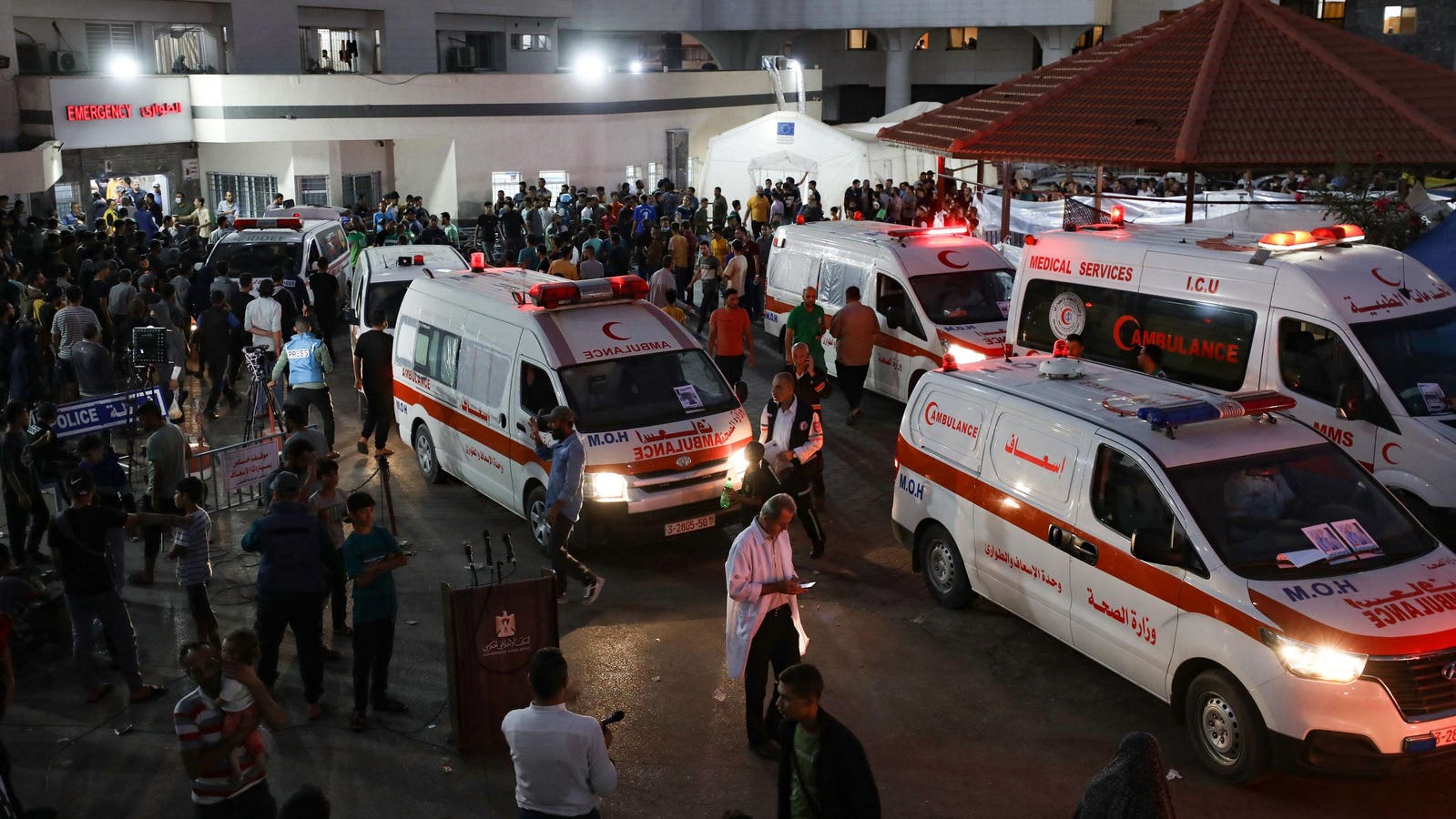 Israeli Forces Arrest Director of Gaza's Al-Shifa Hospital and Medical Staff in Ongoing Conflict