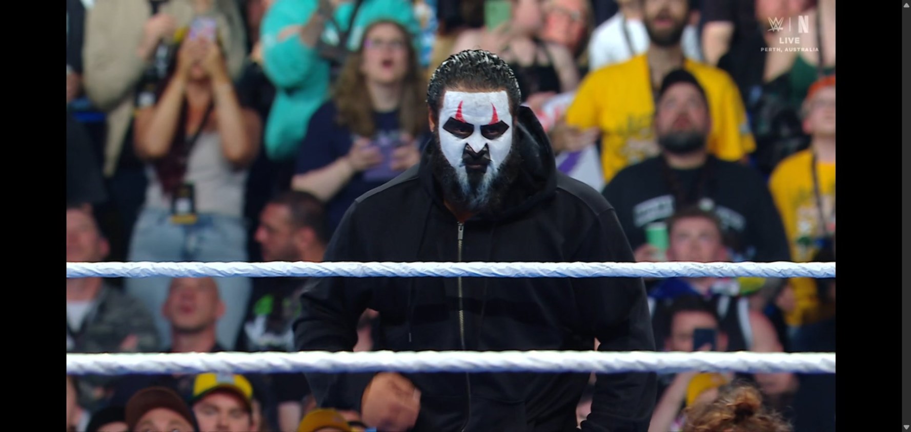 Featured image for Surprise Returns and Dramatic Moments Highlight WWE SmackDown in Australia