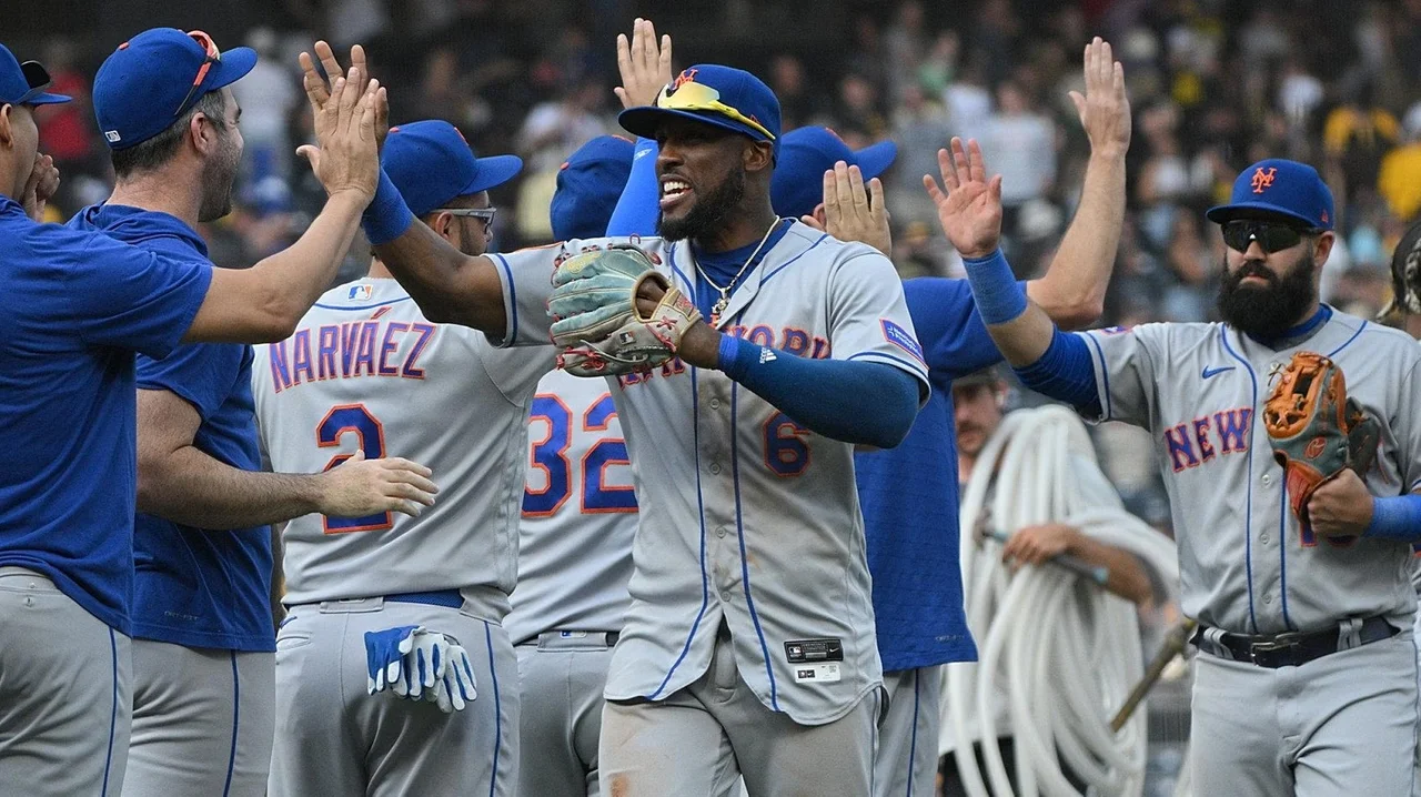 "Mets break losing streak with win over Pirates after team meeting"