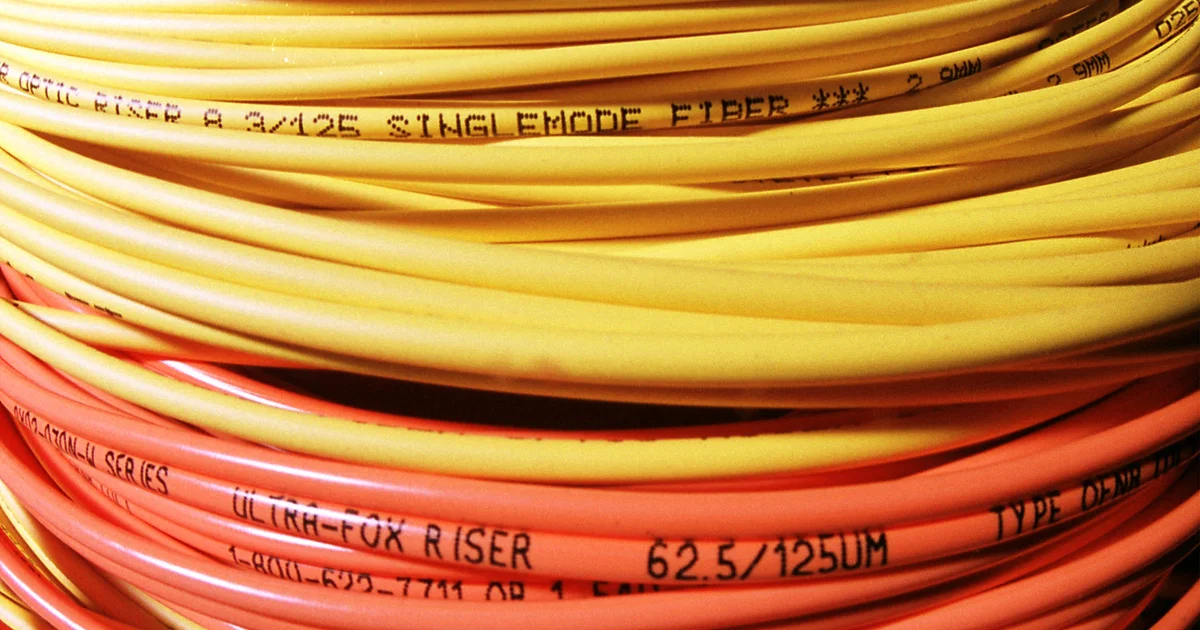 Featured image for Orland Park Suspends Fiber-Optic Projects Amid Community Complaints