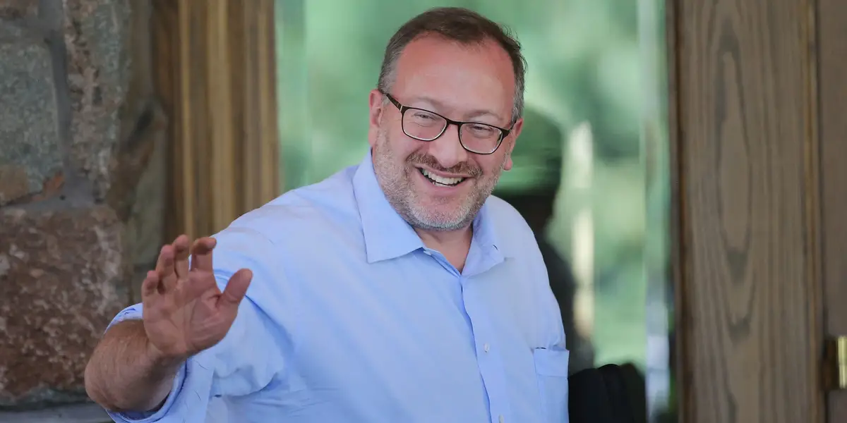Seth Klarman's Strategic Investments: Real Estate and Inefficient Markets
