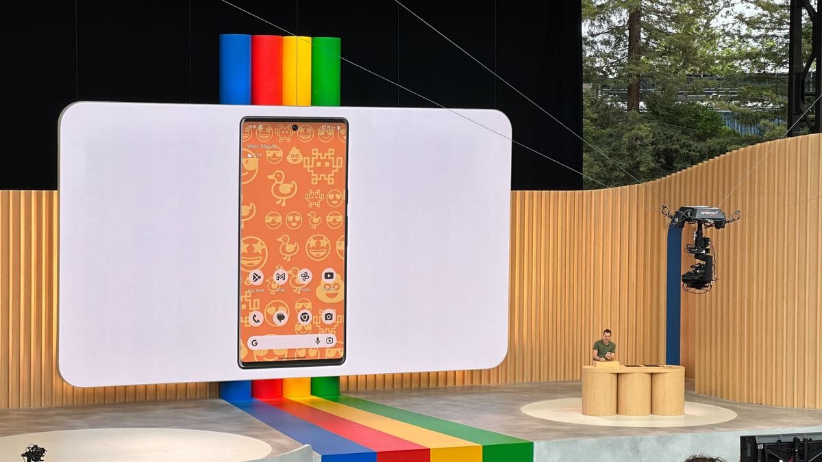 Featured image for "Android 14 Beta 3 introduces fun new features for Pixel owners"