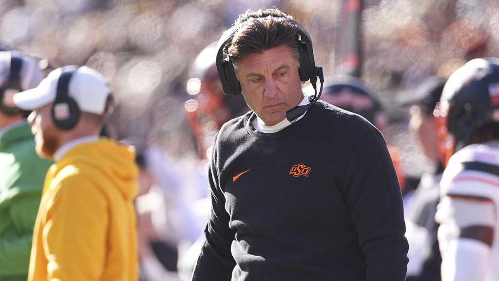 Featured image for Mike Gundy and Oklahoma State Finalize New Contract Agreement