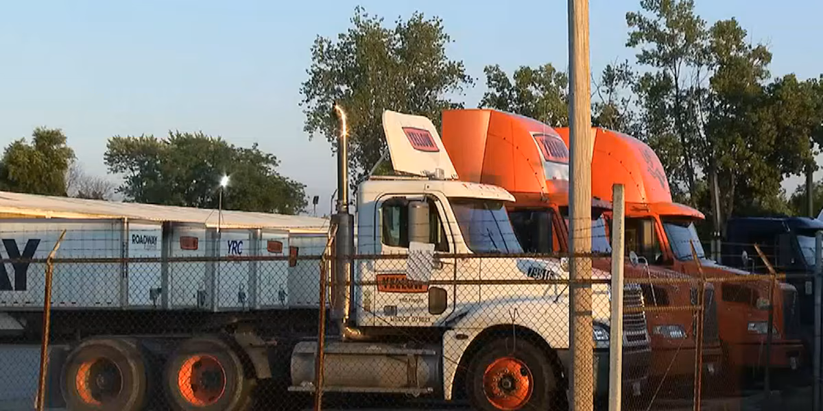 Featured image for Yellow Corp. Bankruptcy Sends Shockwaves Through Trucking Industry