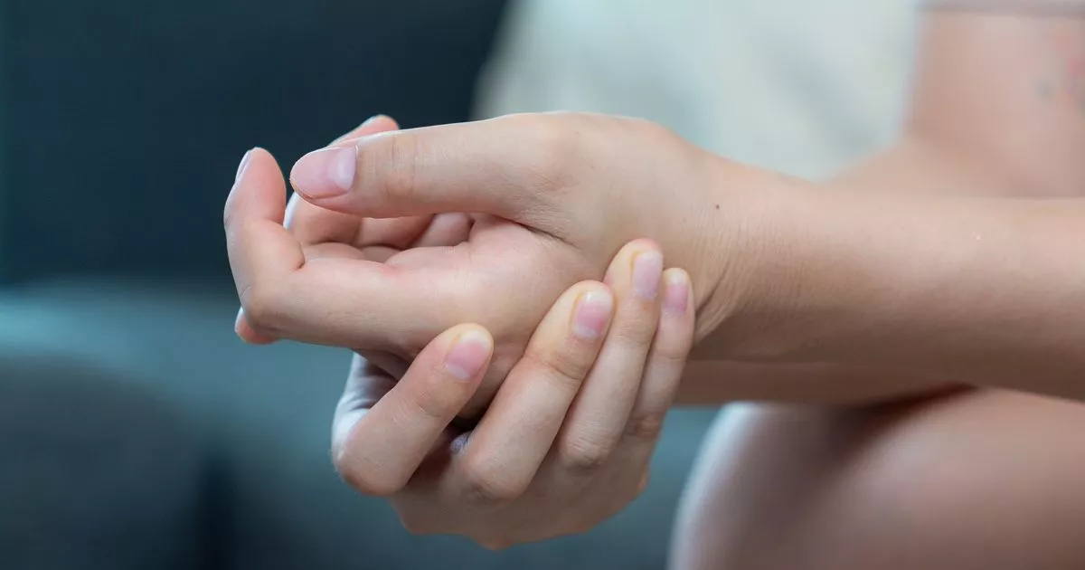 Hidden Hand Signs May Signal High Cholesterol Risk