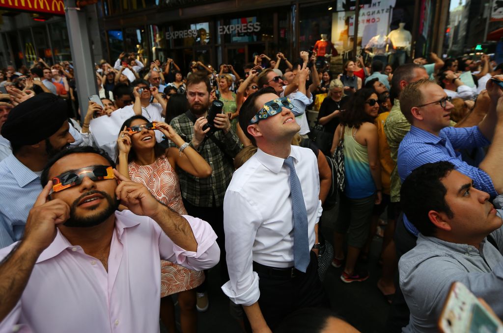 "Maximizing Your 2024 Solar Eclipse Experience: Safety, Viewing Tips, and Best Locations"