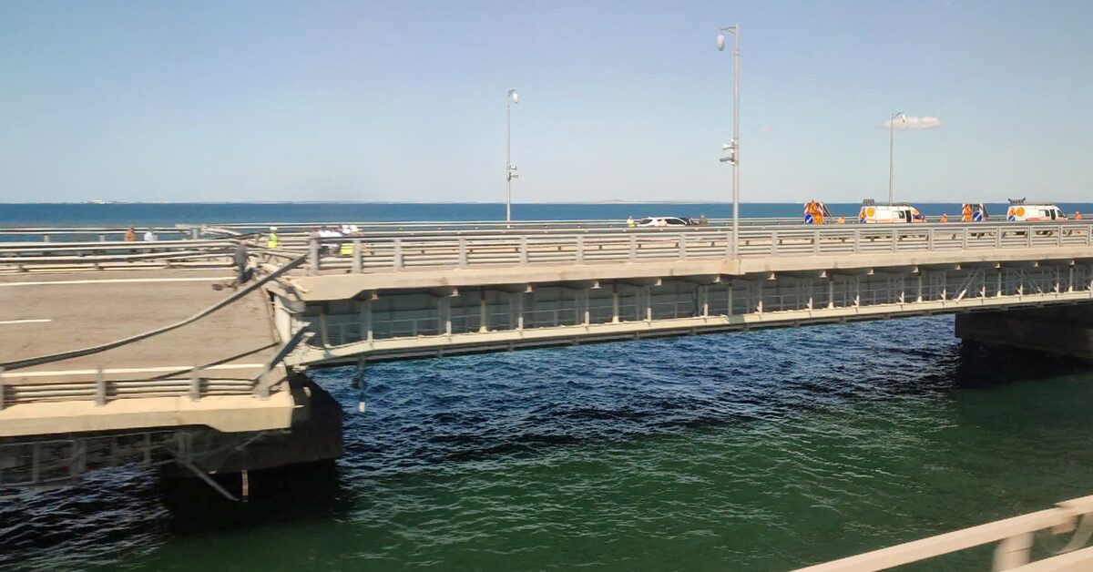Zelenskiy declares Crimea bridge a legitimate military target