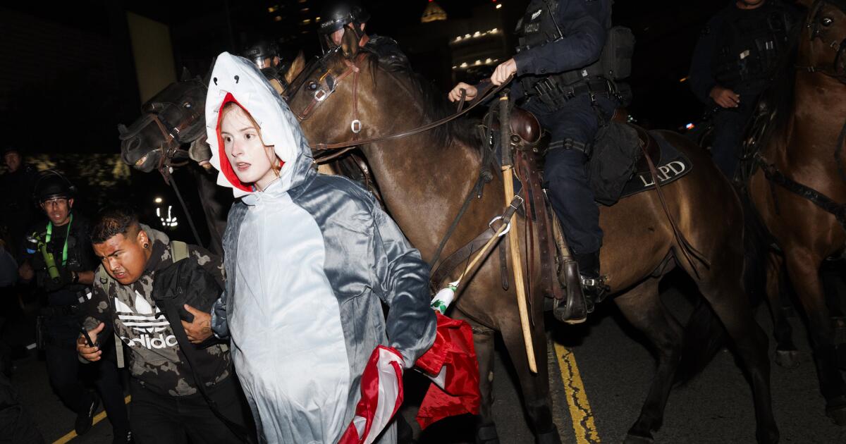 Featured image for LA Police Disperse Downtown Protest with Tear Gas