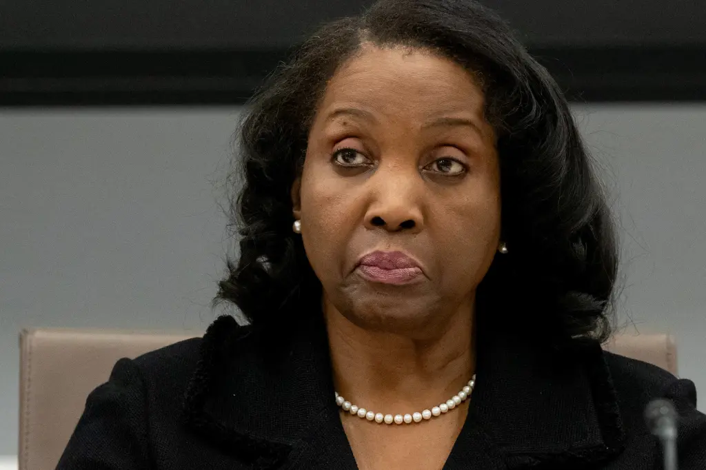 Federal Reserve and Court Battles Spark Uncertainty in Financial Policy