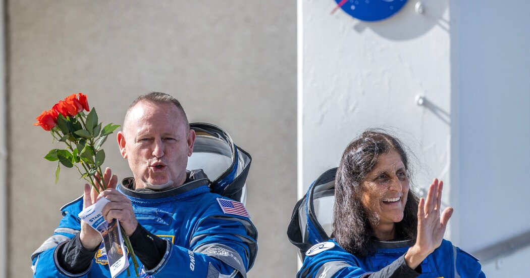 Boeing's Crewed Starliner Launch Scrubbed Minutes Before Liftoff