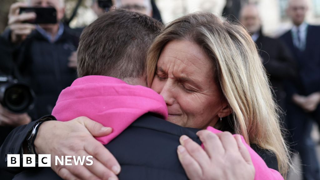 Featured image for UK Parliament Approves Assisted Dying Bill After Intense Debate