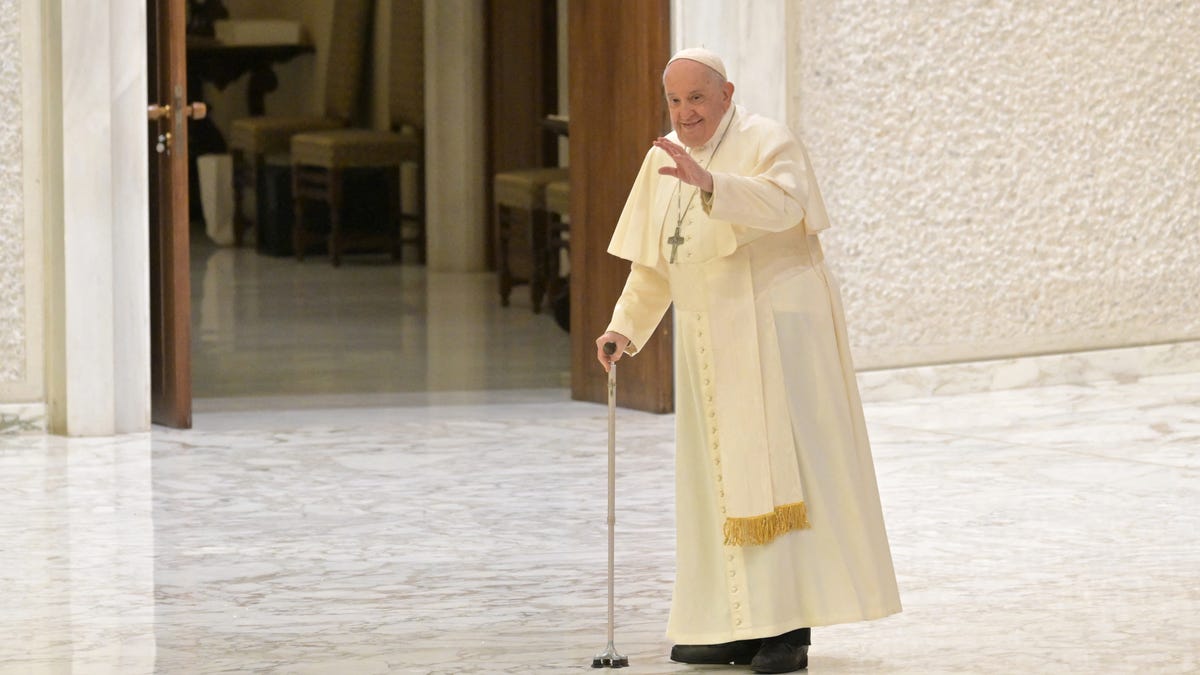 Featured image for Pope Francis' Landmark Ruling: Blessings for Same-Sex Couples Approved