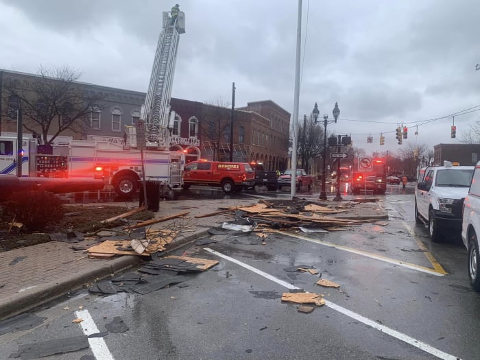 Featured image for Strong Winds Cause Damage in Monroe County's Dundee.