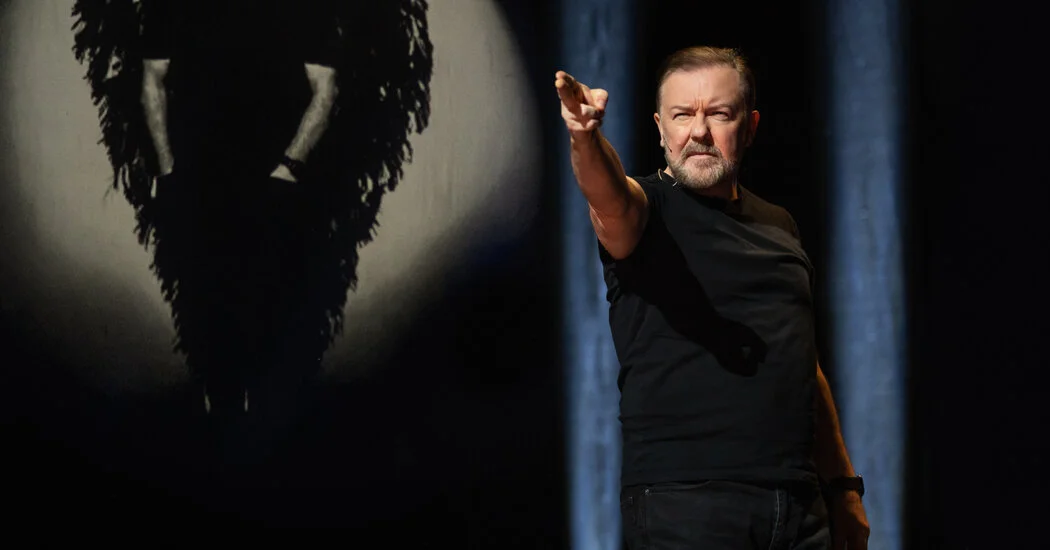 Gervais’s Globe Win Triggers Critique of Stand-Up Quality