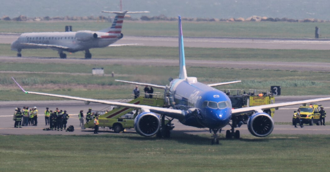 Featured image for JetBlue Plane Rolls Off Runway at Boston Logan, No Injuries