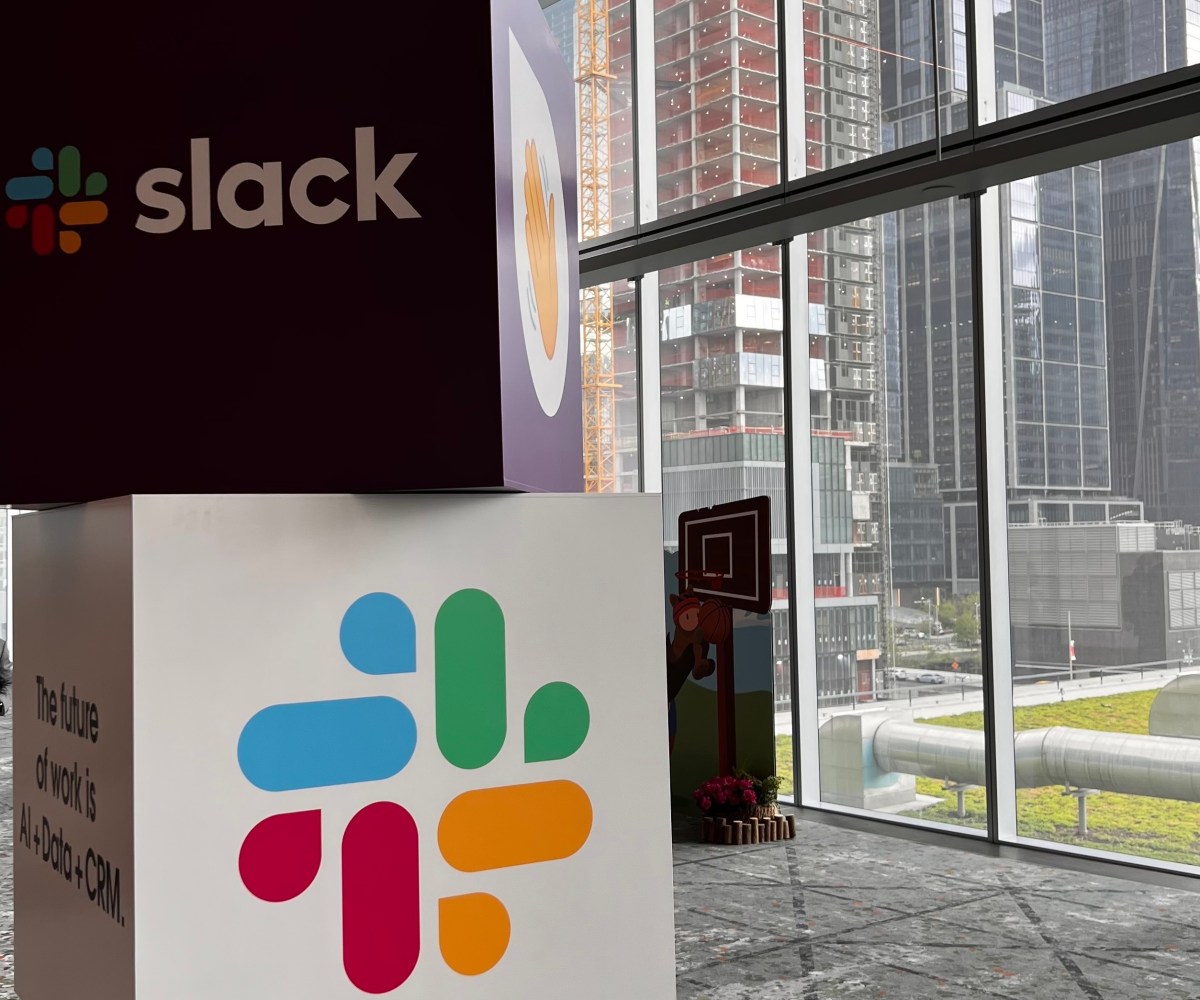 Featured image for "Slack Introduces AI-Powered Thread Summarization and Conversational Search for Increased Productivity"
