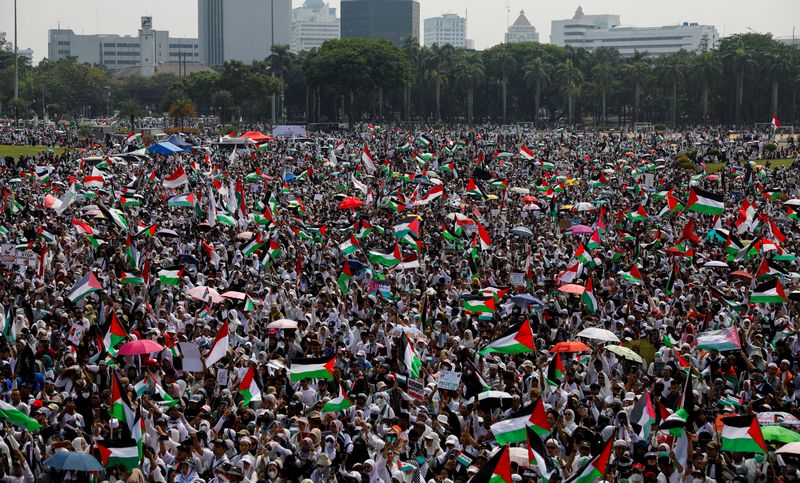 Indonesia's Gaza Hospital Accused by Israel, Fuel Shortage Raises Concerns